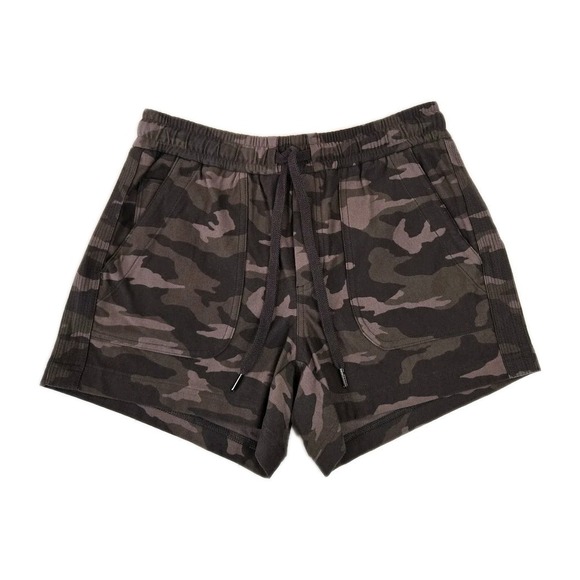 Athleta‎ Camo Farallon Shorts Women's Size 2 Green Brown Camouflage Athleisure - Picture 1 of 7